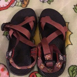 Smokey the Bear Women’s Chacos size 7